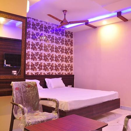 Hotel Golden Inn Balangir Exterior photo