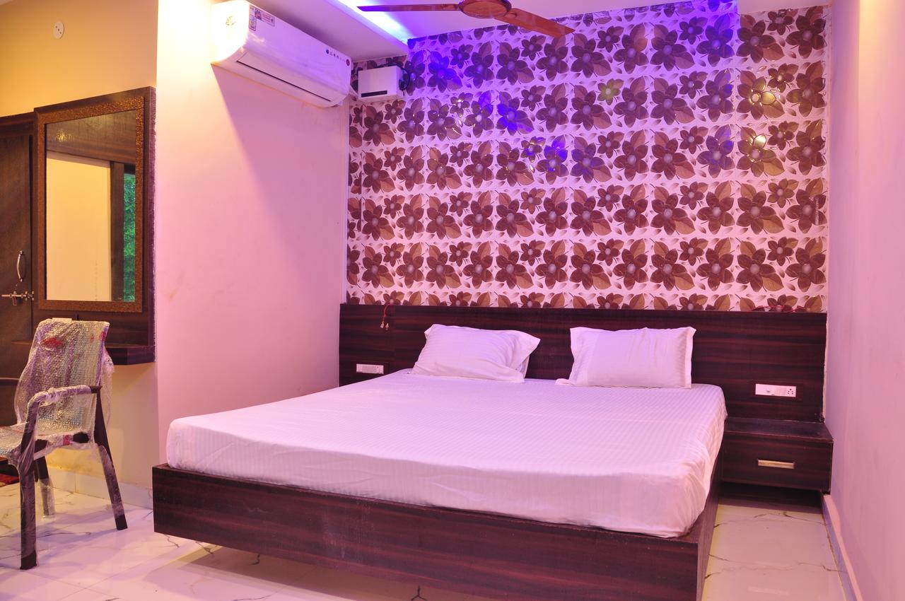 Hotel Golden Inn Balangir Exterior photo